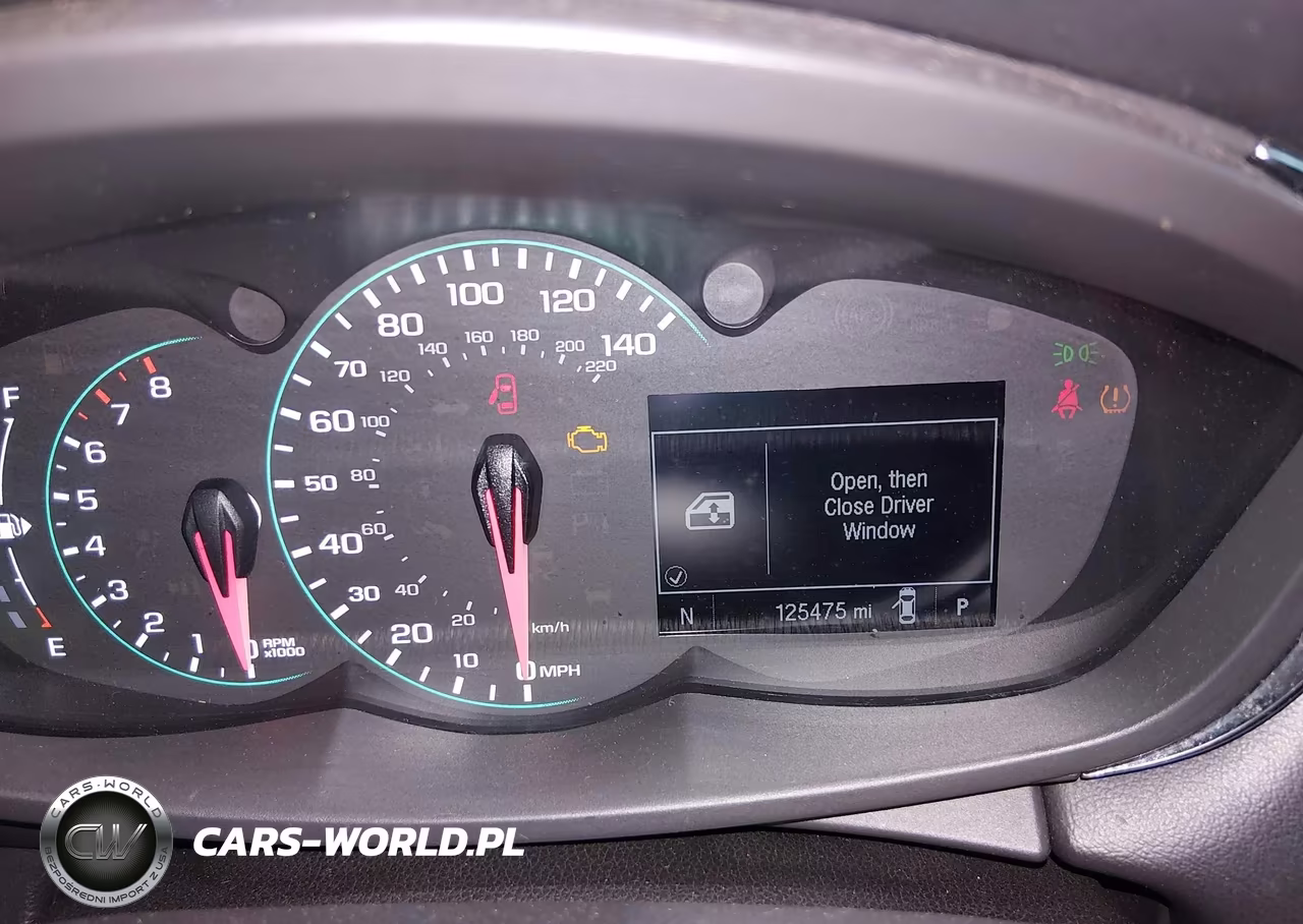 2018 Chevrolet Trax Ls VIN:KL7CJKSB0JB723435 - 7