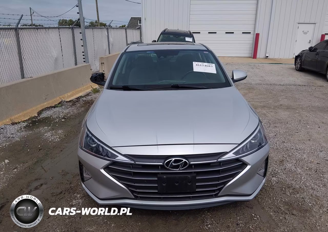 2019 Hyundai Elantra Value Edition VIN:5NPD84LF5KH484383 - 13