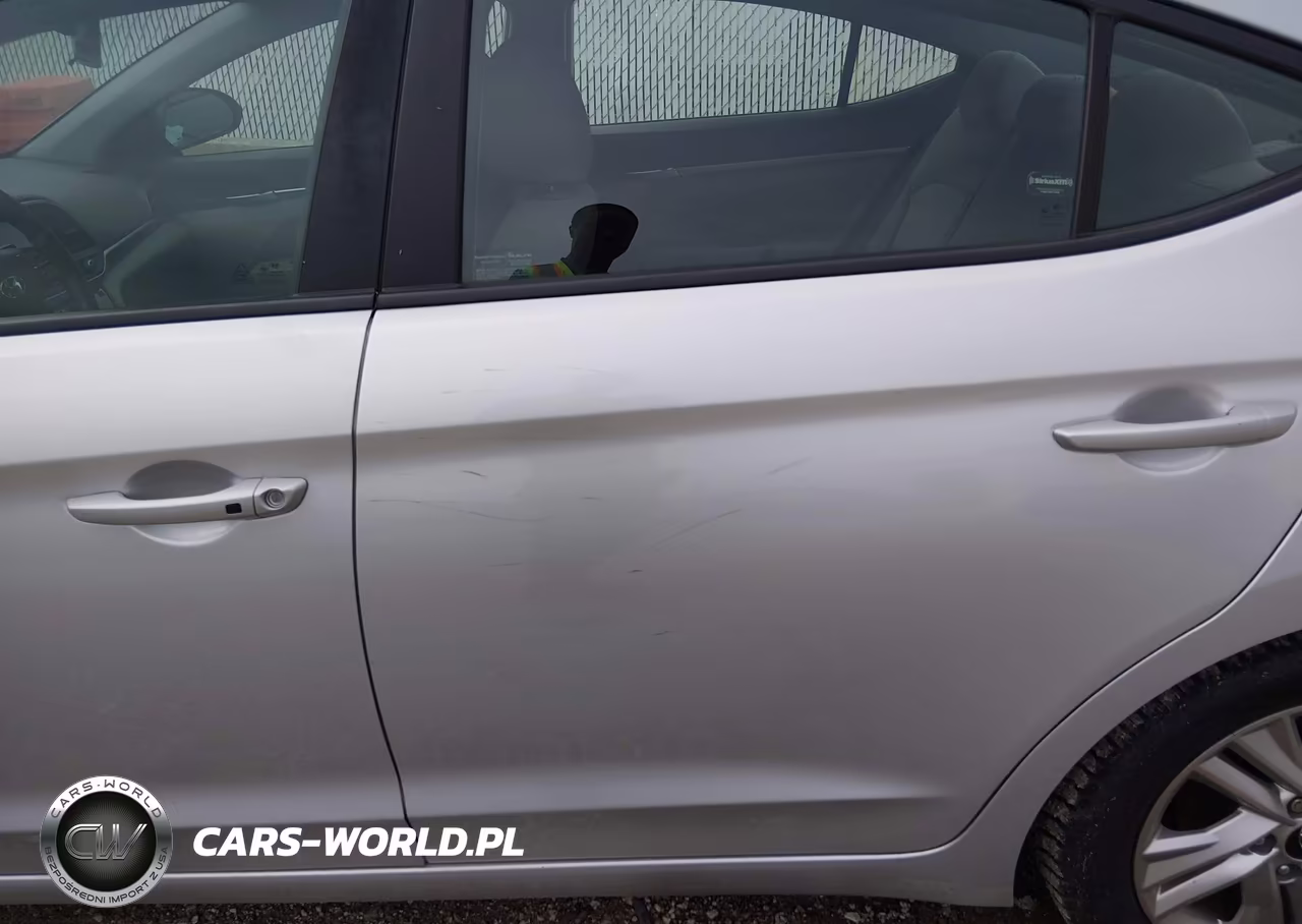 2019 Hyundai Elantra Value Edition VIN:5NPD84LF5KH484383 - 6