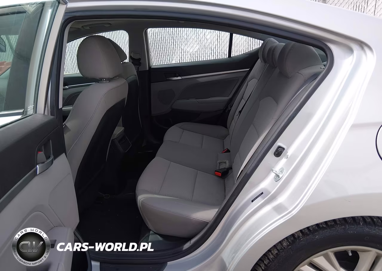 2019 Hyundai Elantra Value Edition VIN:5NPD84LF5KH484383 - 8
