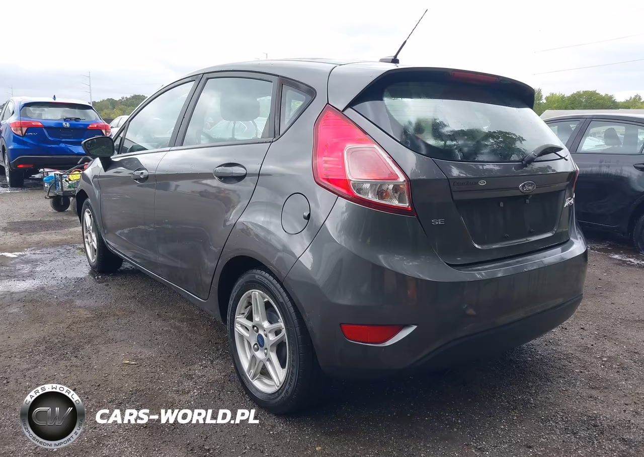 2018 Ford Fiesta Se VIN:3FADP4EJ2JM145163 - 3