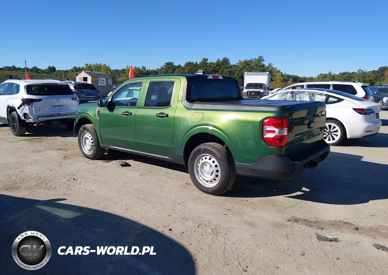 2025 Ford Maverick Xl VIN:3FTTW8B35SRB28951 - 3
