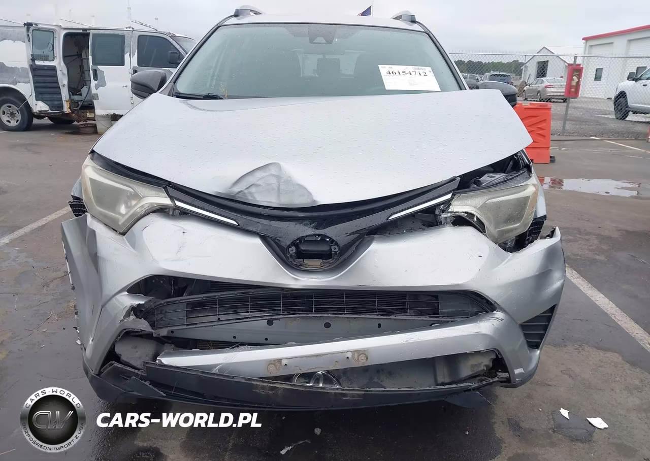 2018 Toyota Rav4 Le VIN:JTMZFREV0JJ171809 - 6