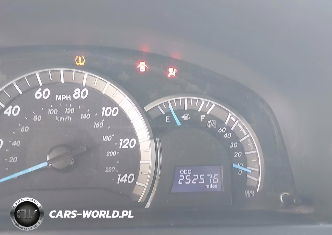 2014 Toyota Camry Se VIN:4T1BF1FKXEU349636 - 15