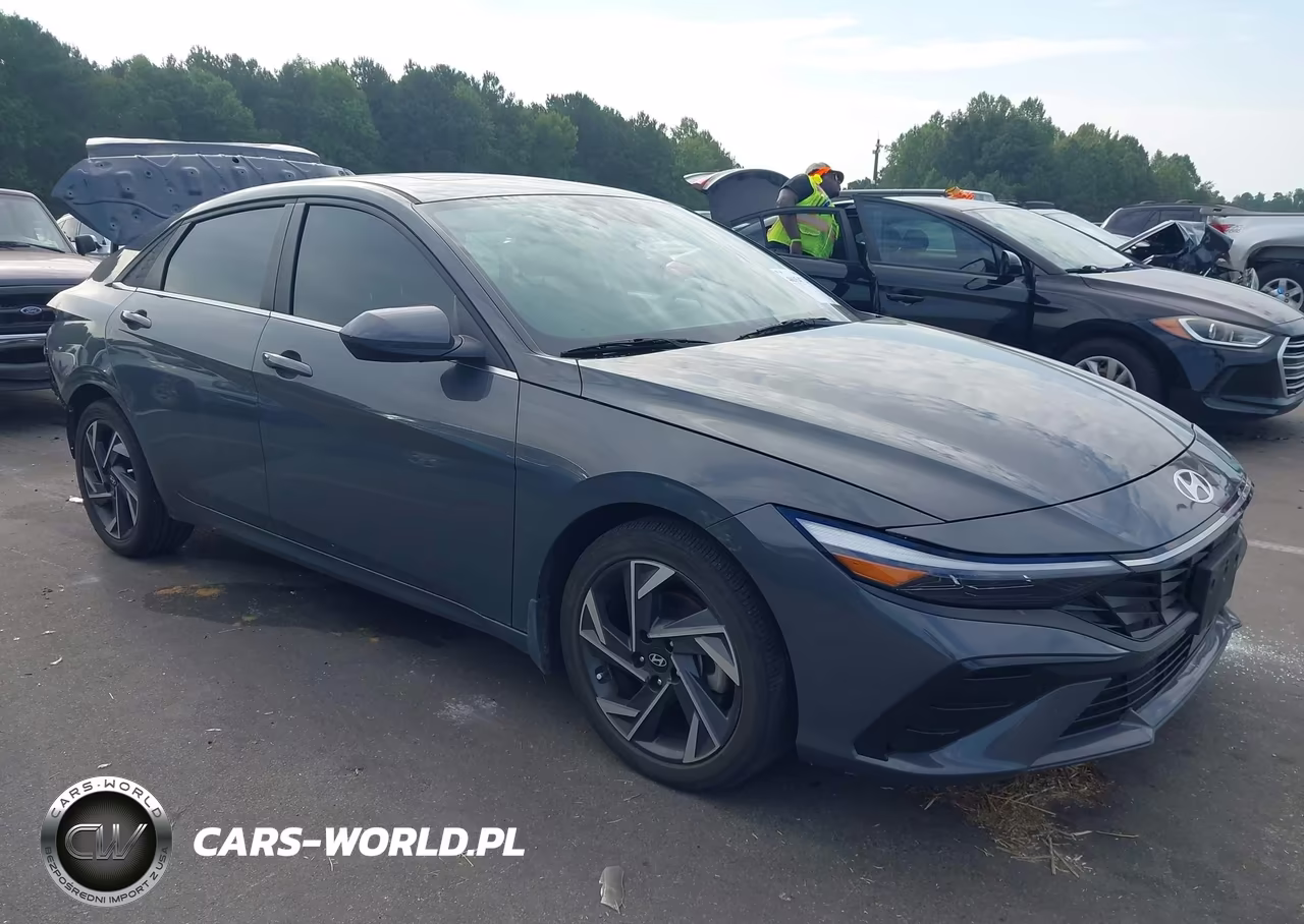 2024 Hyundai Elantra Sel