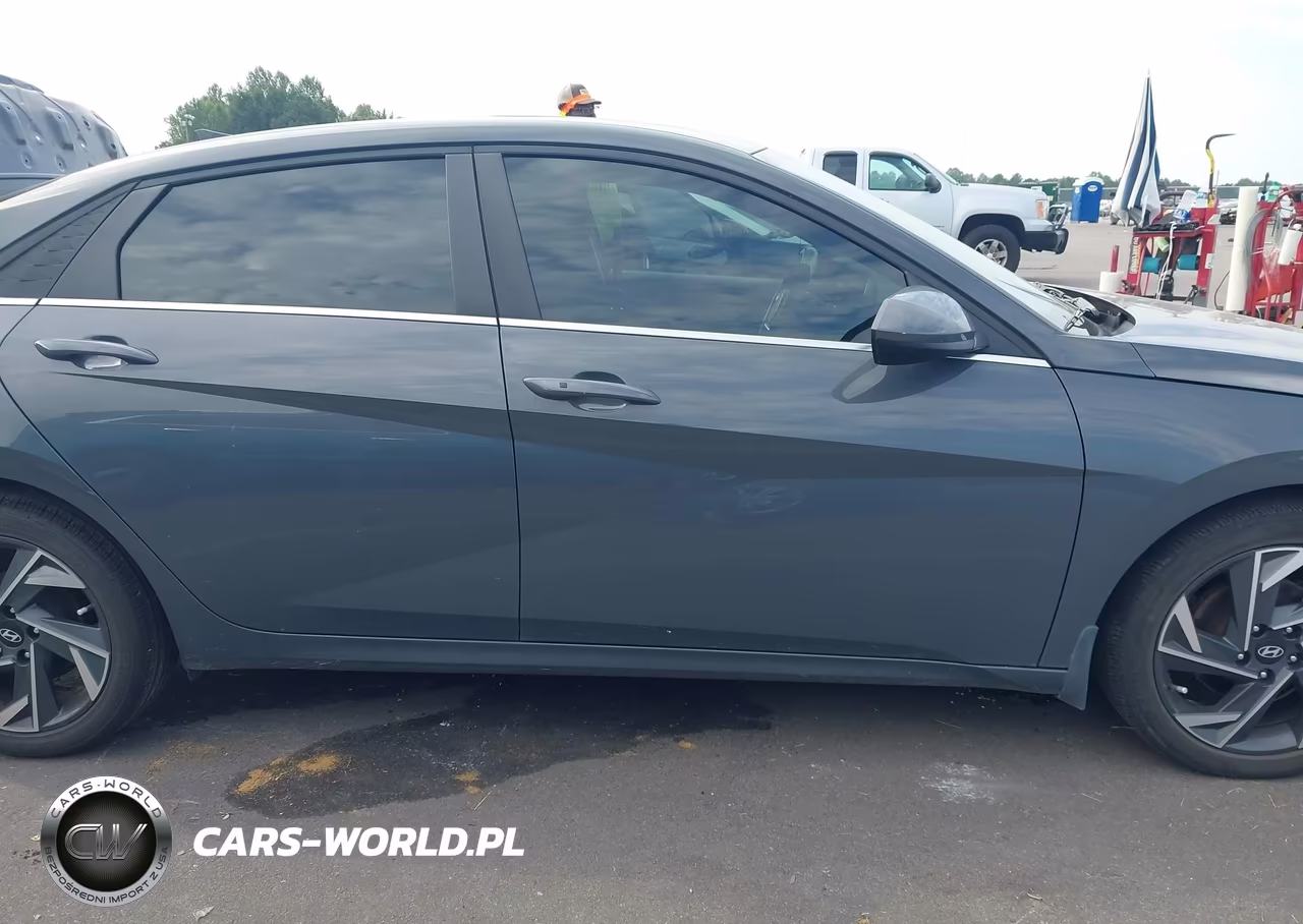 2024 Hyundai Elantra Sel VIN:KMHLS4DG2RU674819 - 13
