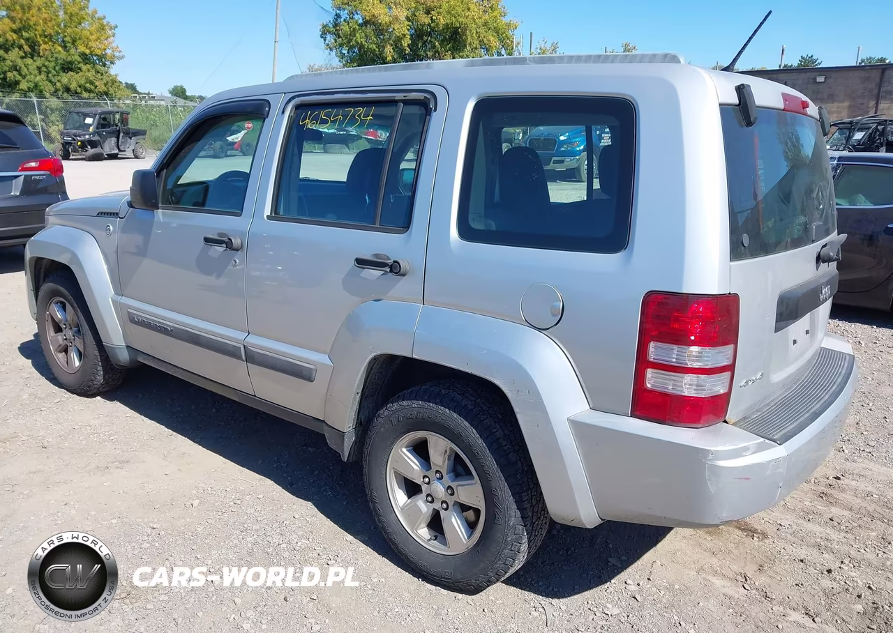 2011 Jeep Liberty Sport VIN:1J4PN2GK7BW523786 - 3