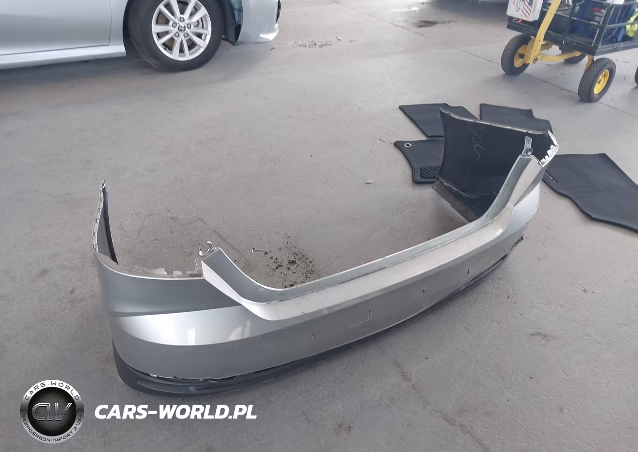 2025 Toyota Camry Le VIN:4T1DAACK0SU173025 - 12