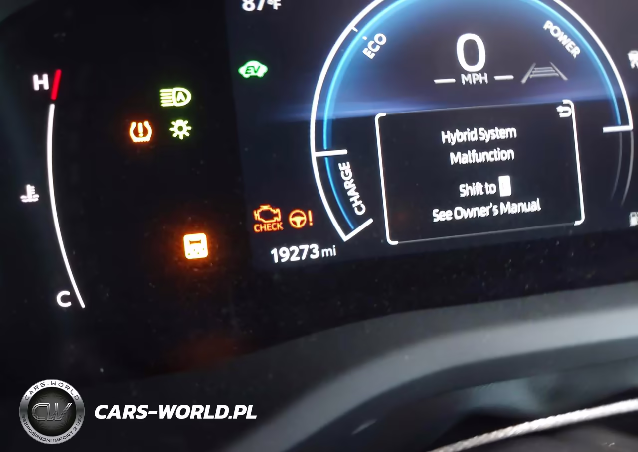 2025 Toyota Camry Le VIN:4T1DAACK0SU173025 - 16