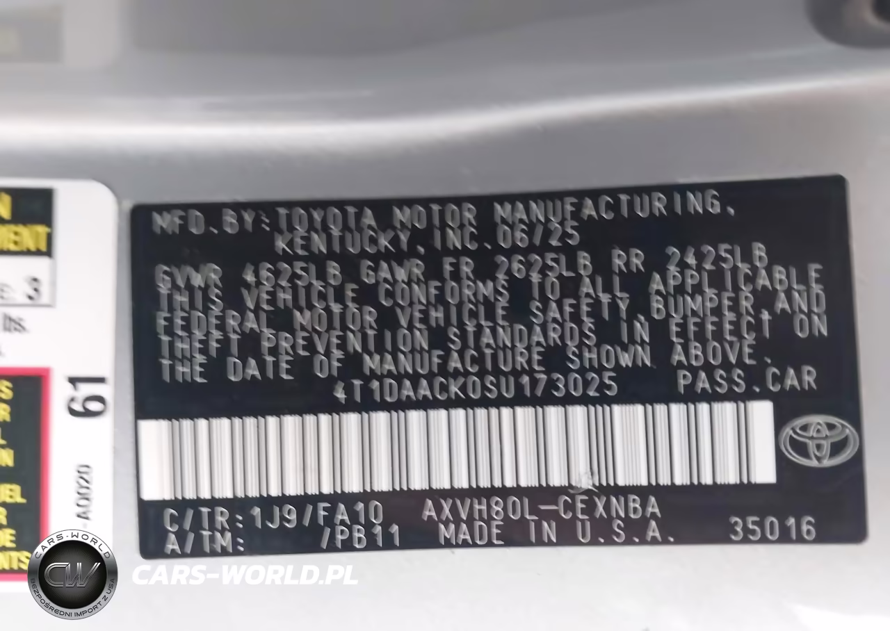 2025 Toyota Camry Le VIN:4T1DAACK0SU173025 - 9