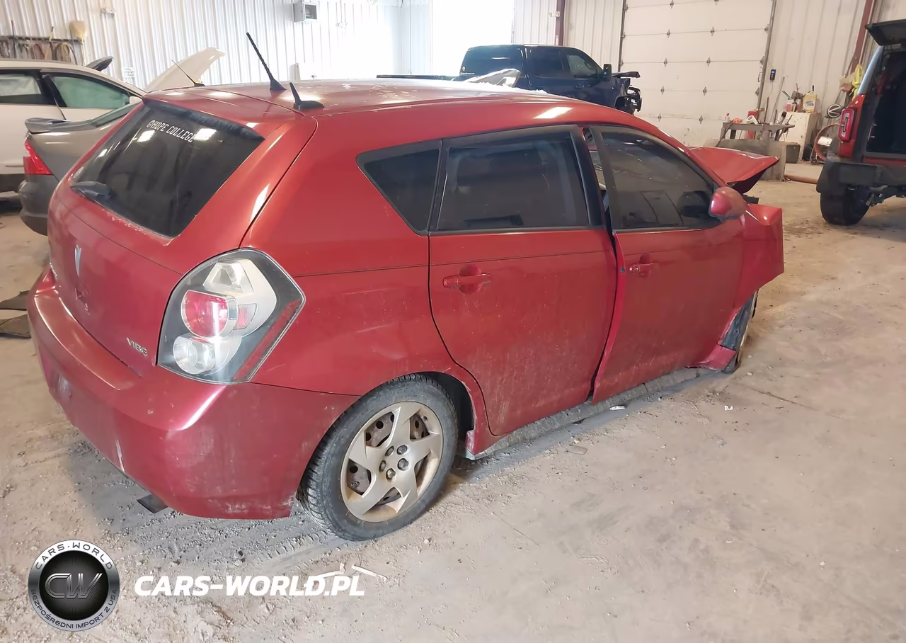 2009 Pontiac Vibe VIN:5Y2SP67829Z472423 - 4