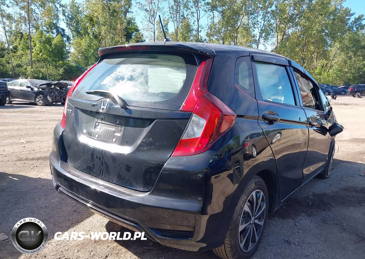 2019 Honda Fit Lx VIN:3HGGK5H45KM741842 - 4