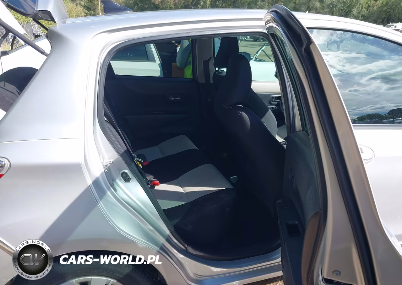 2013 Toyota Yaris Le VIN:JTDKTUD30DD564869 - 8