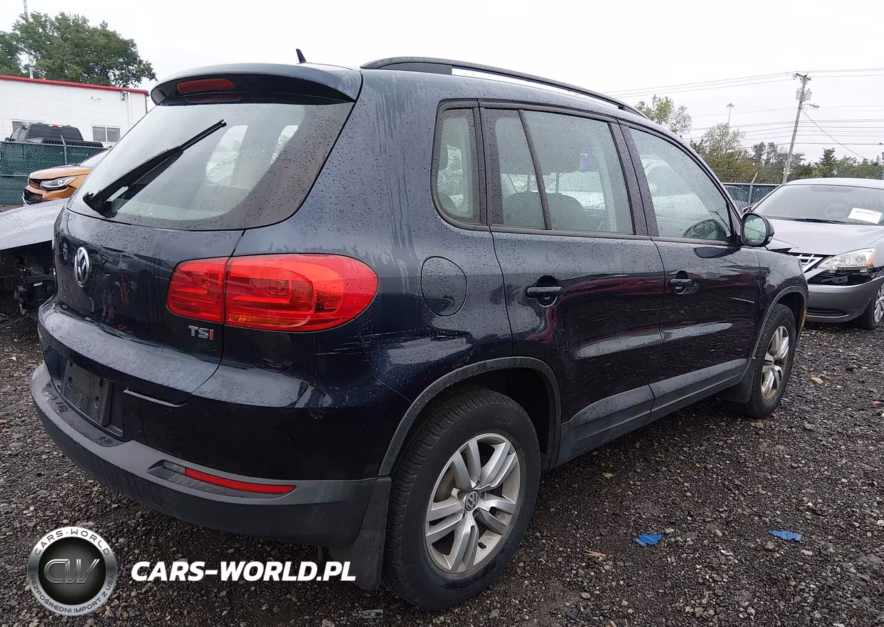 2016 Volkswagen Tiguan S VIN:WVGAV7AX7GW611303 - 4