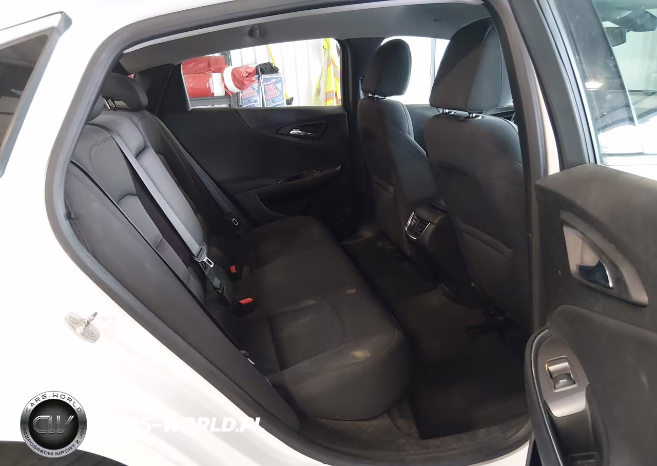 2018 Chevrolet Malibu Lt VIN:1G1ZD5ST6JF139055 - 8