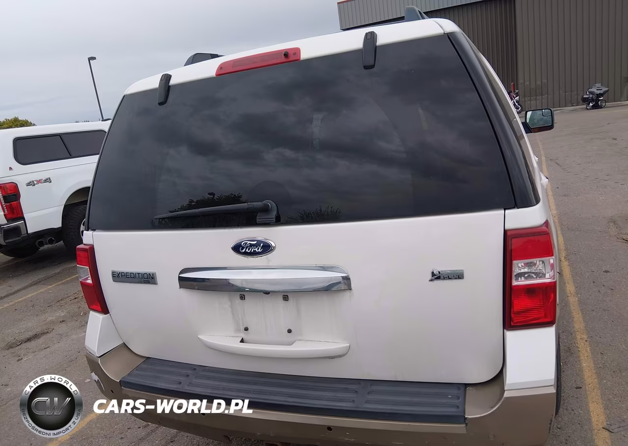 2014 Ford Expedition Xlt VIN:1FMJU1J55EEF56691 - 16