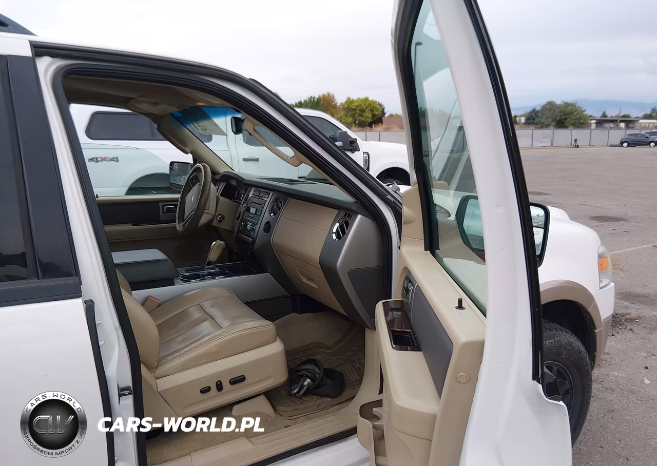 2014 Ford Expedition Xlt VIN:1FMJU1J55EEF56691 - 5
