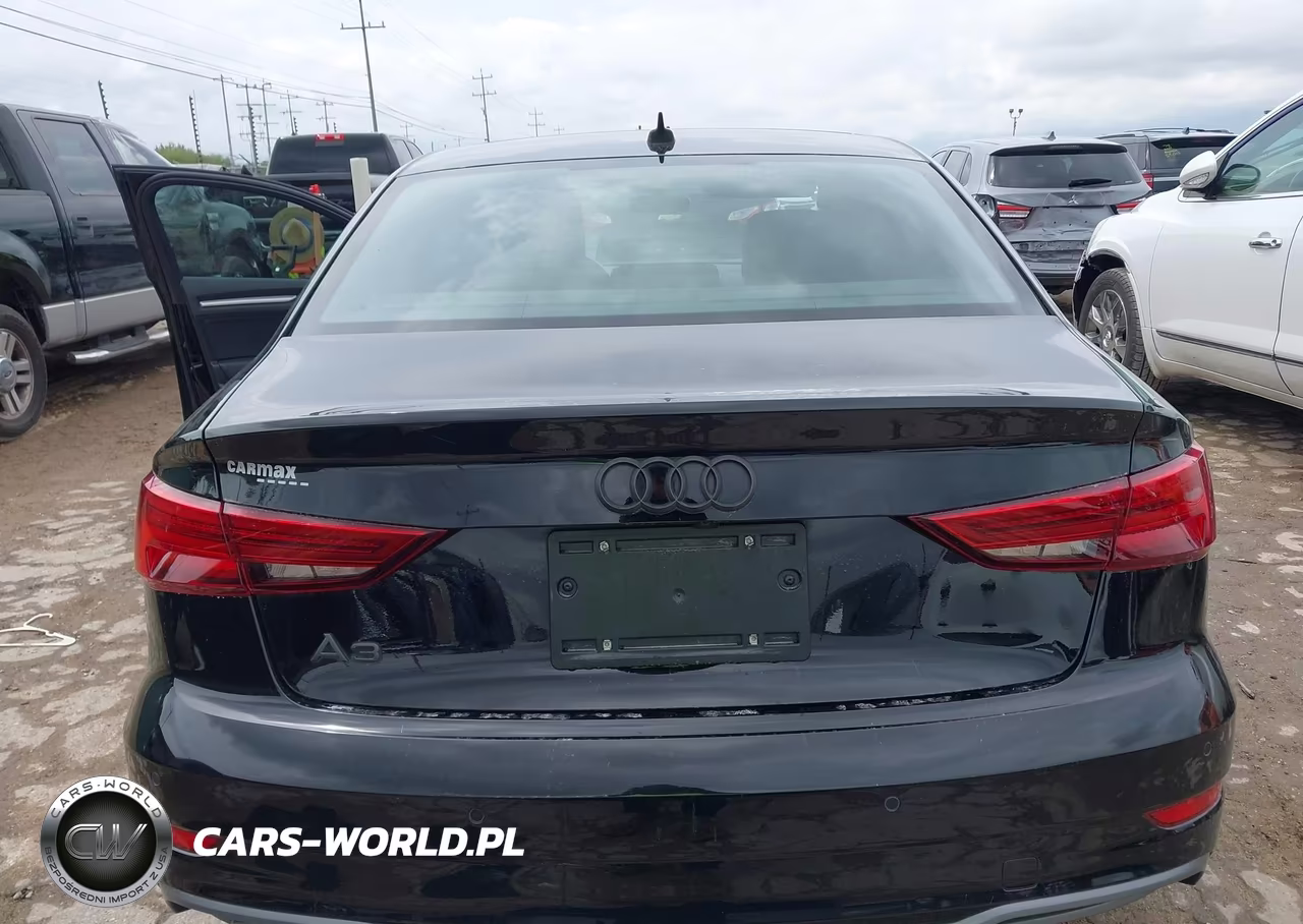 2017 Audi A3 2.0T Premium VIN:WAUGUGFF2H1058234 - 16