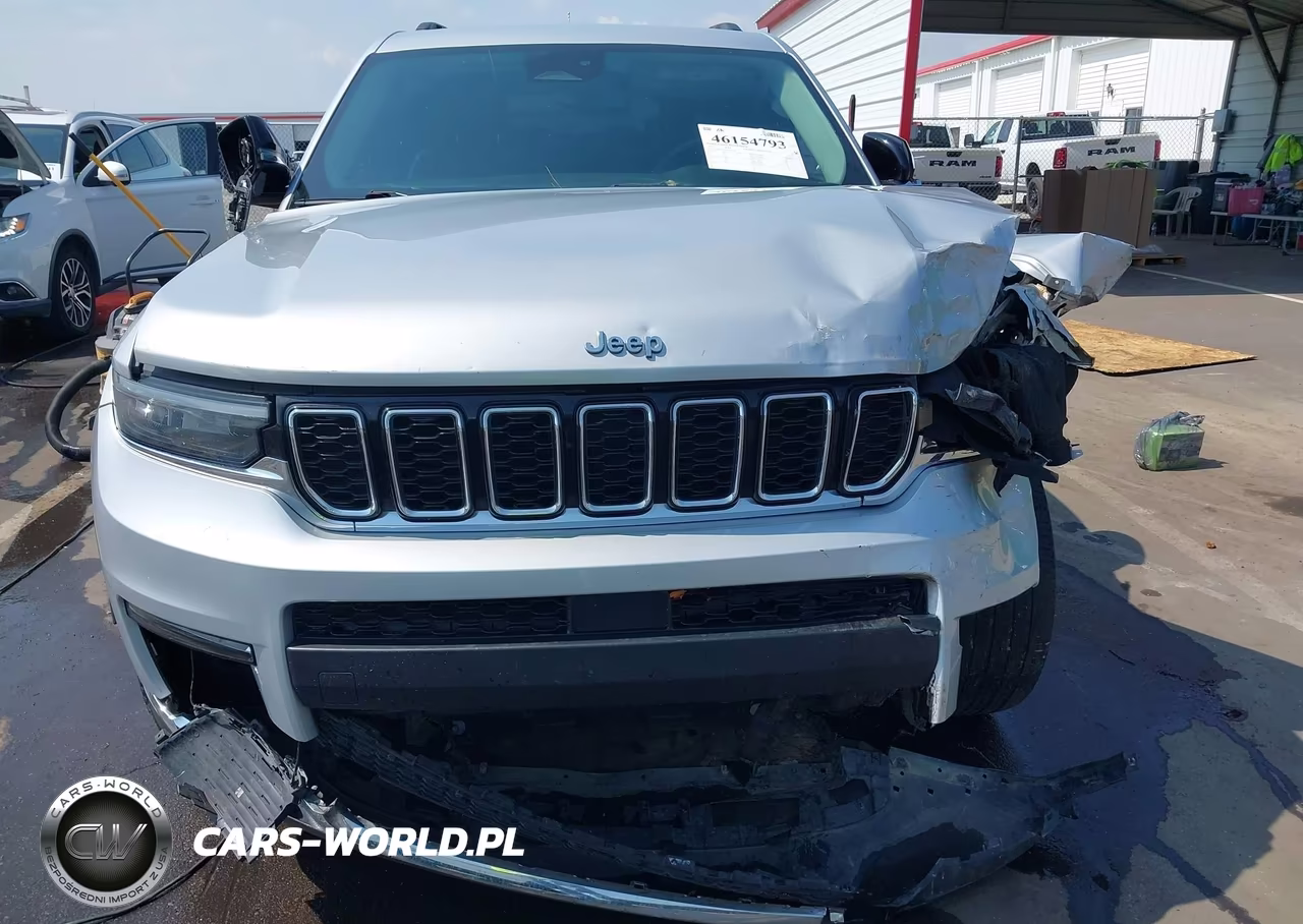 2021 Jeep Grand Cherokee L Limited 4X4 VIN:1C4RJKBG7M8145912 - 12