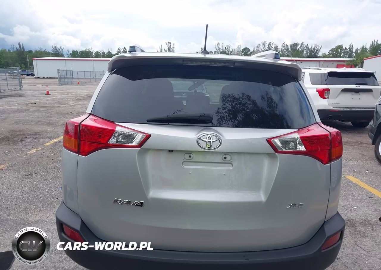 2015 Toyota Rav4 Xle VIN:JTMWFREV1FJ035506 - 16