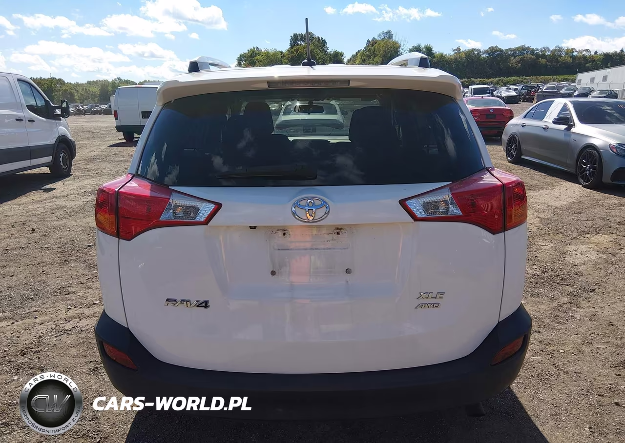 2014 Toyota Rav4 Xle VIN:2T3RFREV2EW193639 - 16