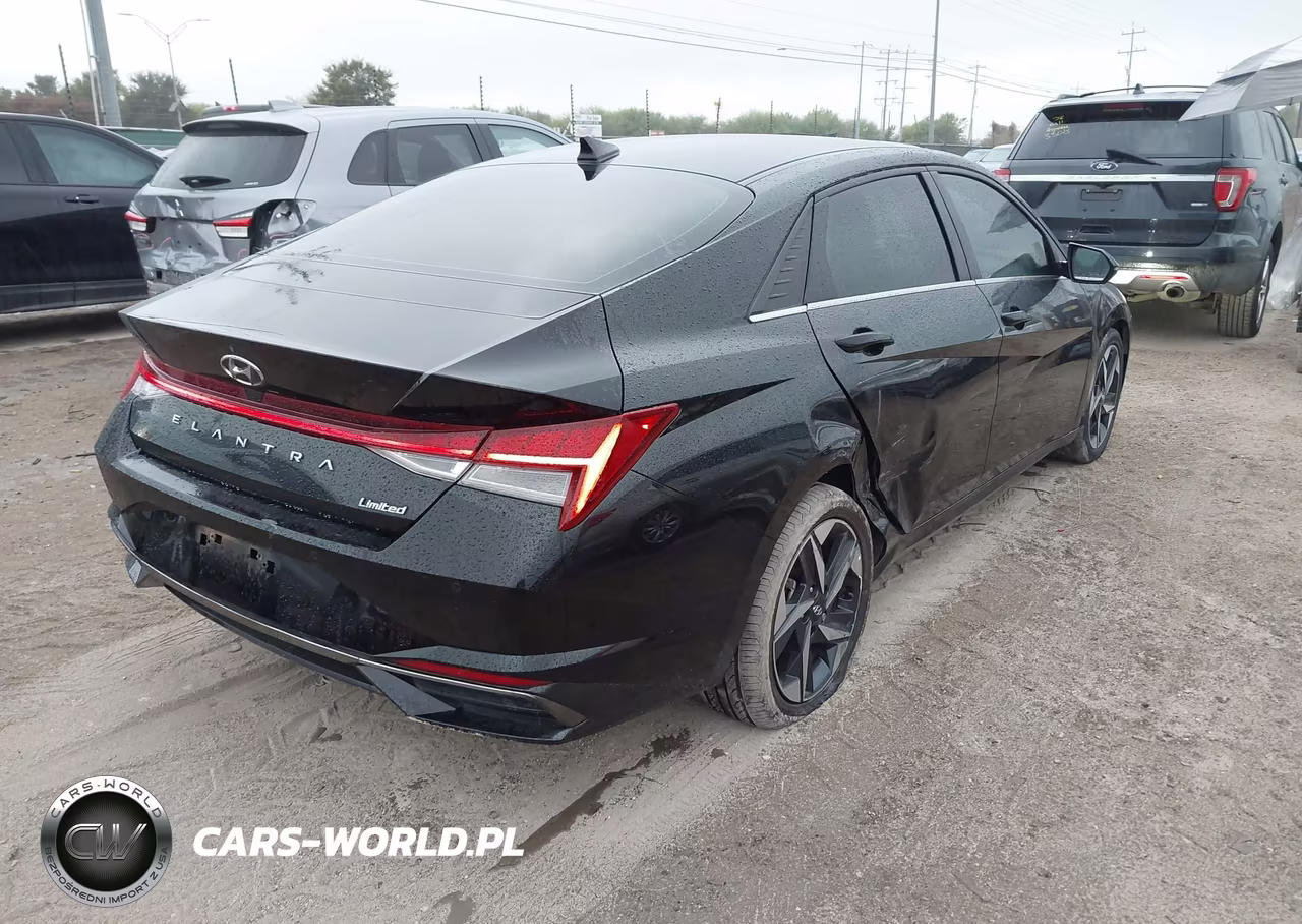 2021 Hyundai Elantra Limited VIN:KMHLP4AG4MU140025 - 4