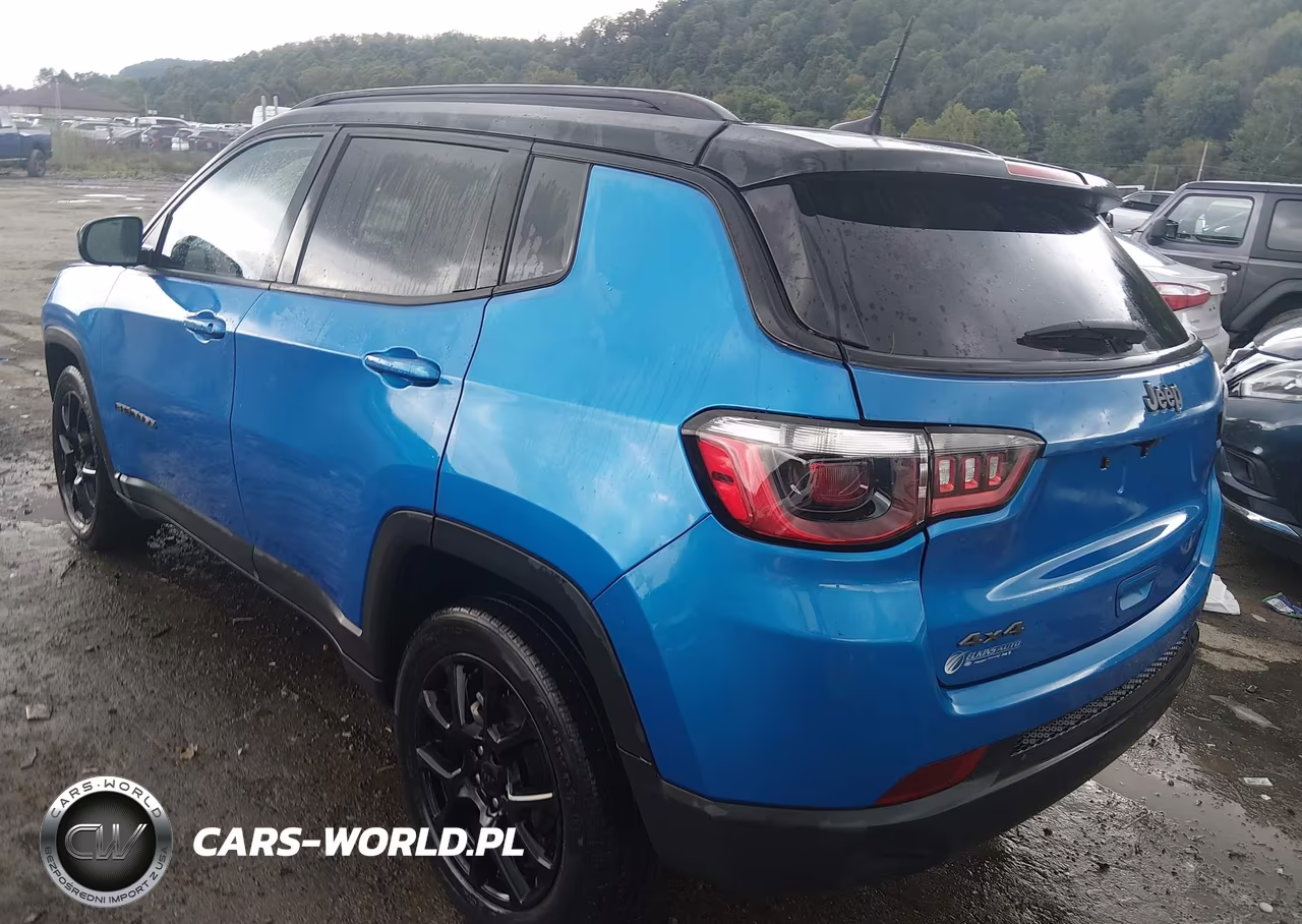 2024 Jeep Compass Latitude 4X4 VIN:3C4NJDBN2RT122782 - 3
