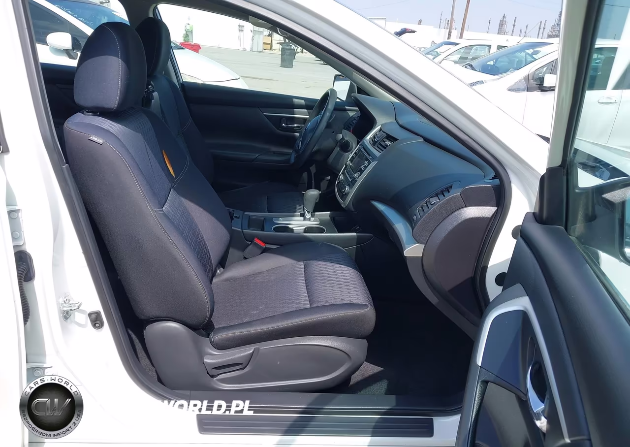 2017 Nissan Altima 2.5 S VIN:1N4AL3AP4HN314506 - 5