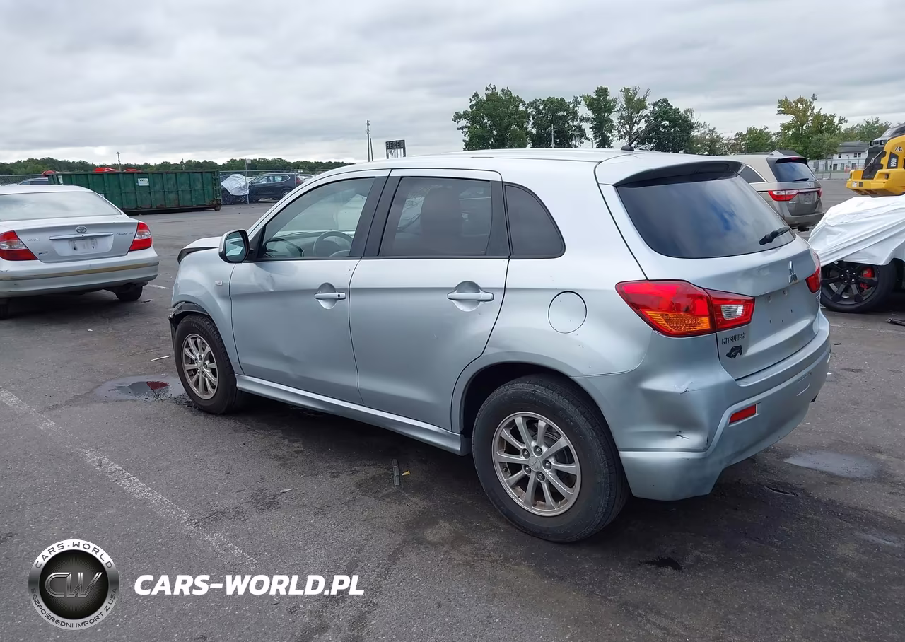 2011 Mitsubishi Outlander Sport Es VIN:JA4AP3AU4BZ017041 - 3