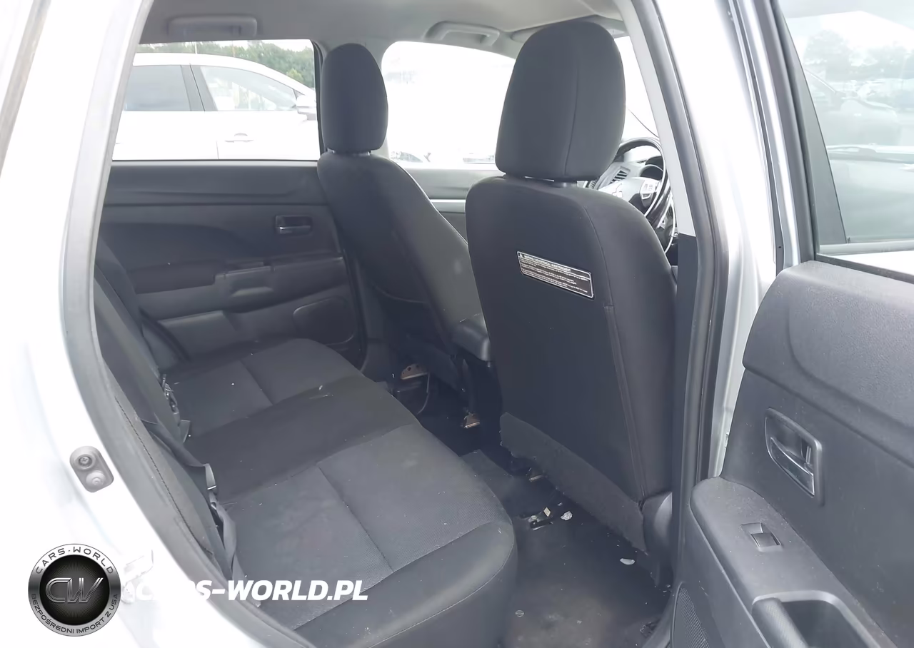 2011 Mitsubishi Outlander Sport Es VIN:JA4AP3AU4BZ017041 - 8