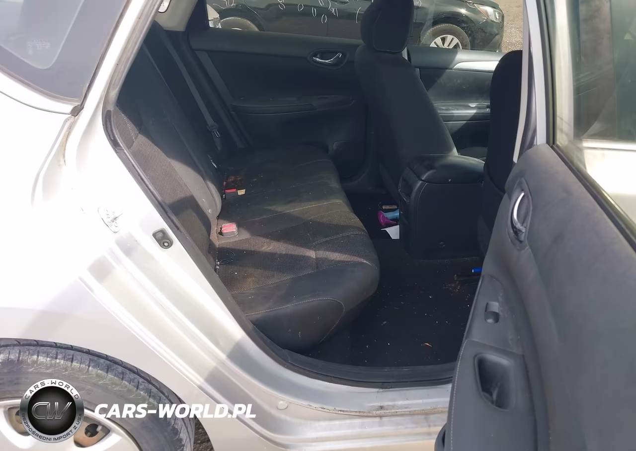 2018 Nissan Sentra S VIN:3N1AB7AP2JY291551 - 8