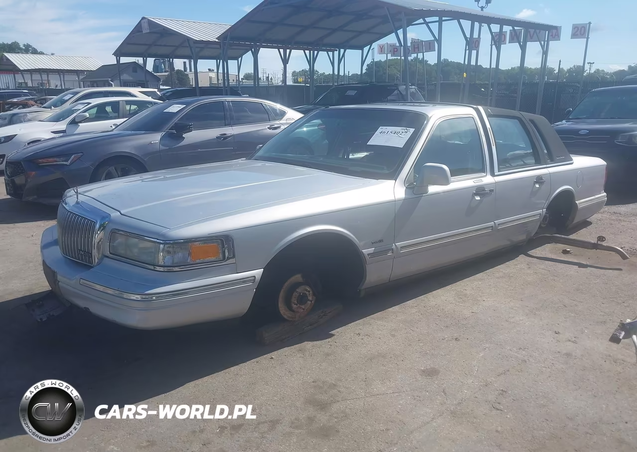 1996 Lincoln Town Car Sgn-Dmnd Anv-Cypress-Jn VIN:1LNLM82W1TY721480 - 2