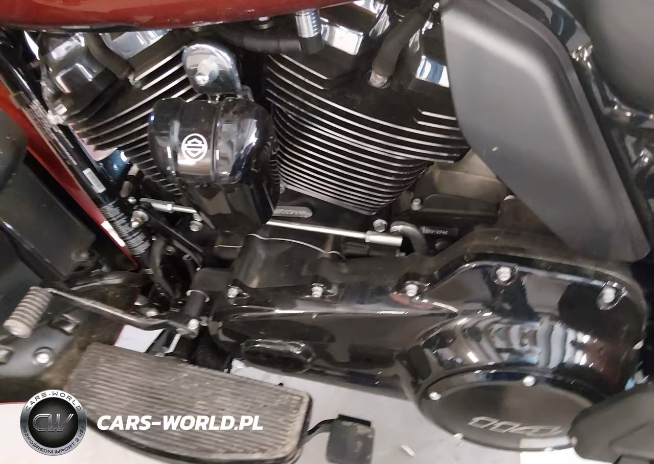 2025 Harley-Davidson Flhtcutg VIN:1HD1MAF19SB851914 - 9