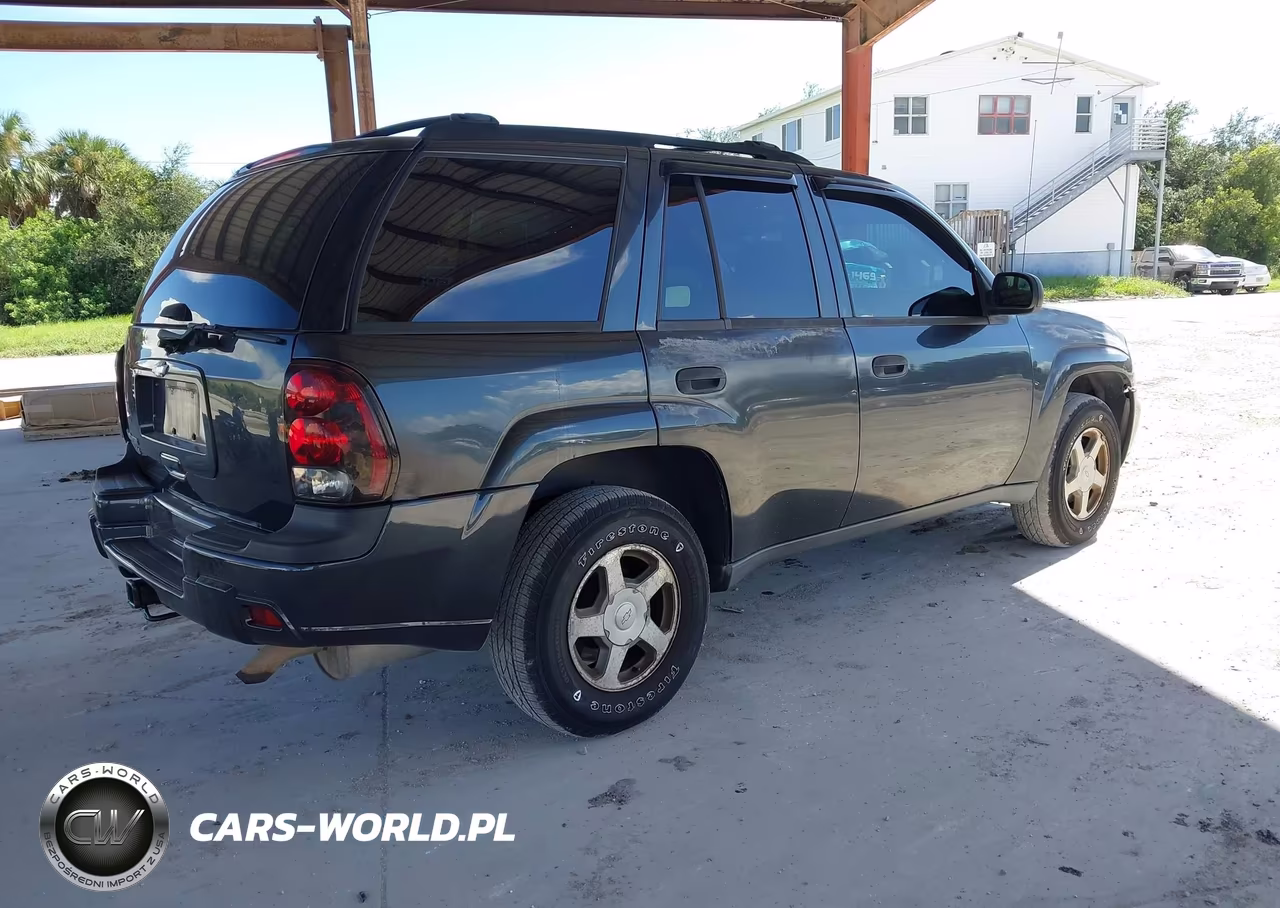 2006 Chevrolet Trailblazer Ls VIN:1GNDT13S862115316 - 4