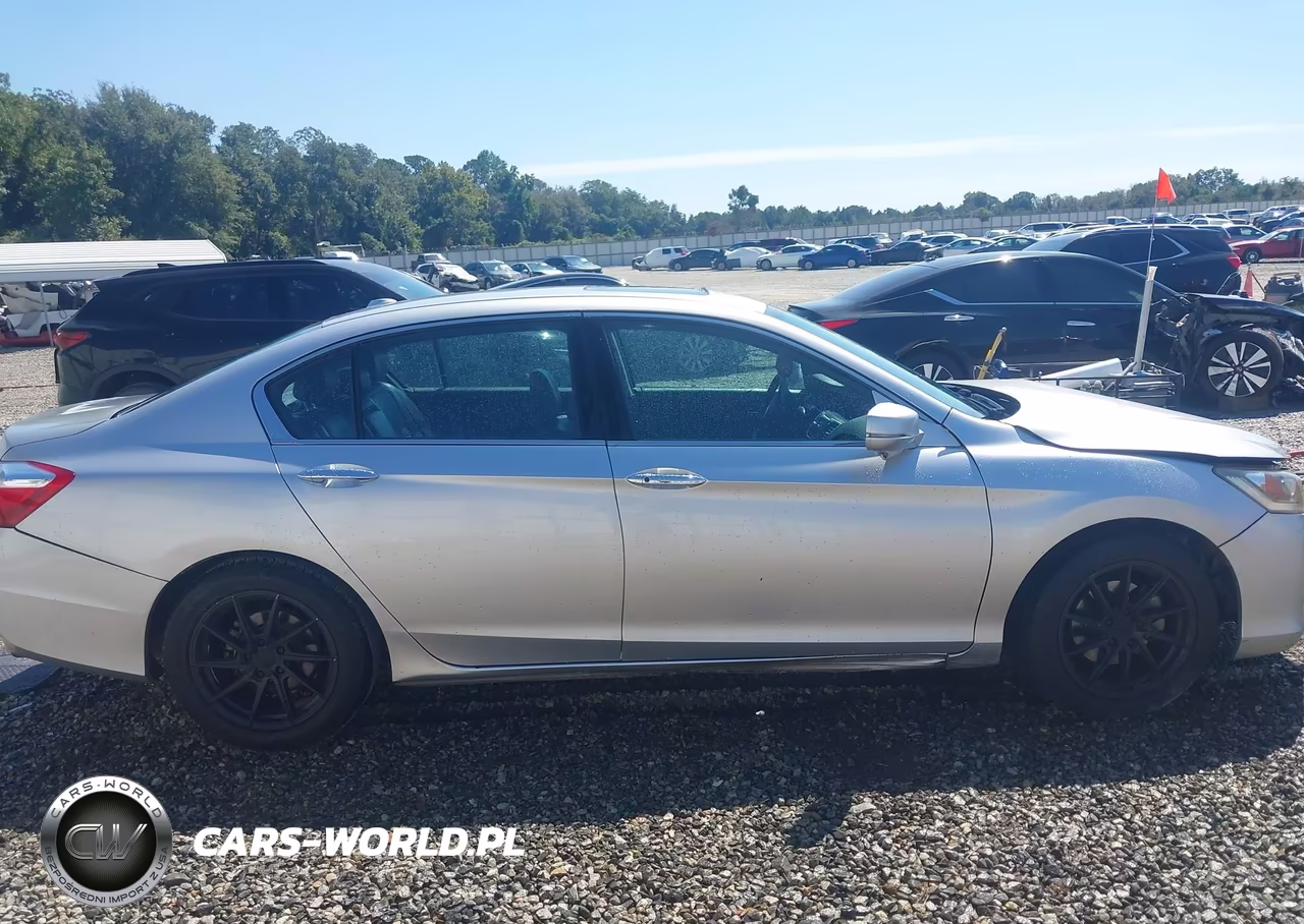 2014 Honda Accord Touring VIN:1HGCR3F96EA038605 - 13