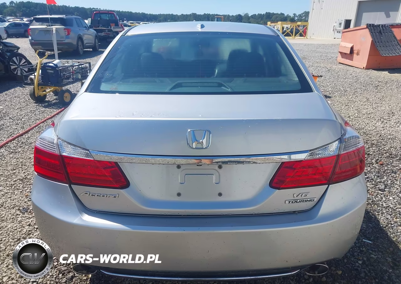 2014 Honda Accord Touring VIN:1HGCR3F96EA038605 - 16
