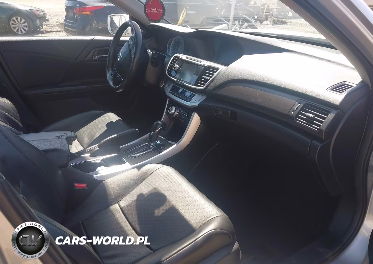 2014 Honda Accord Touring VIN:1HGCR3F96EA038605 - 5