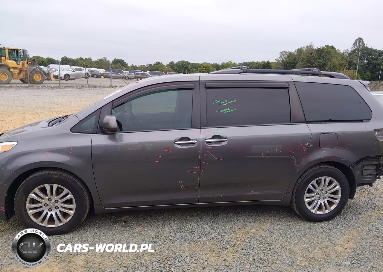 2017 Toyota Sienna Xle 8 Passenger VIN:5TDYZ3DC2HS855659 - 15