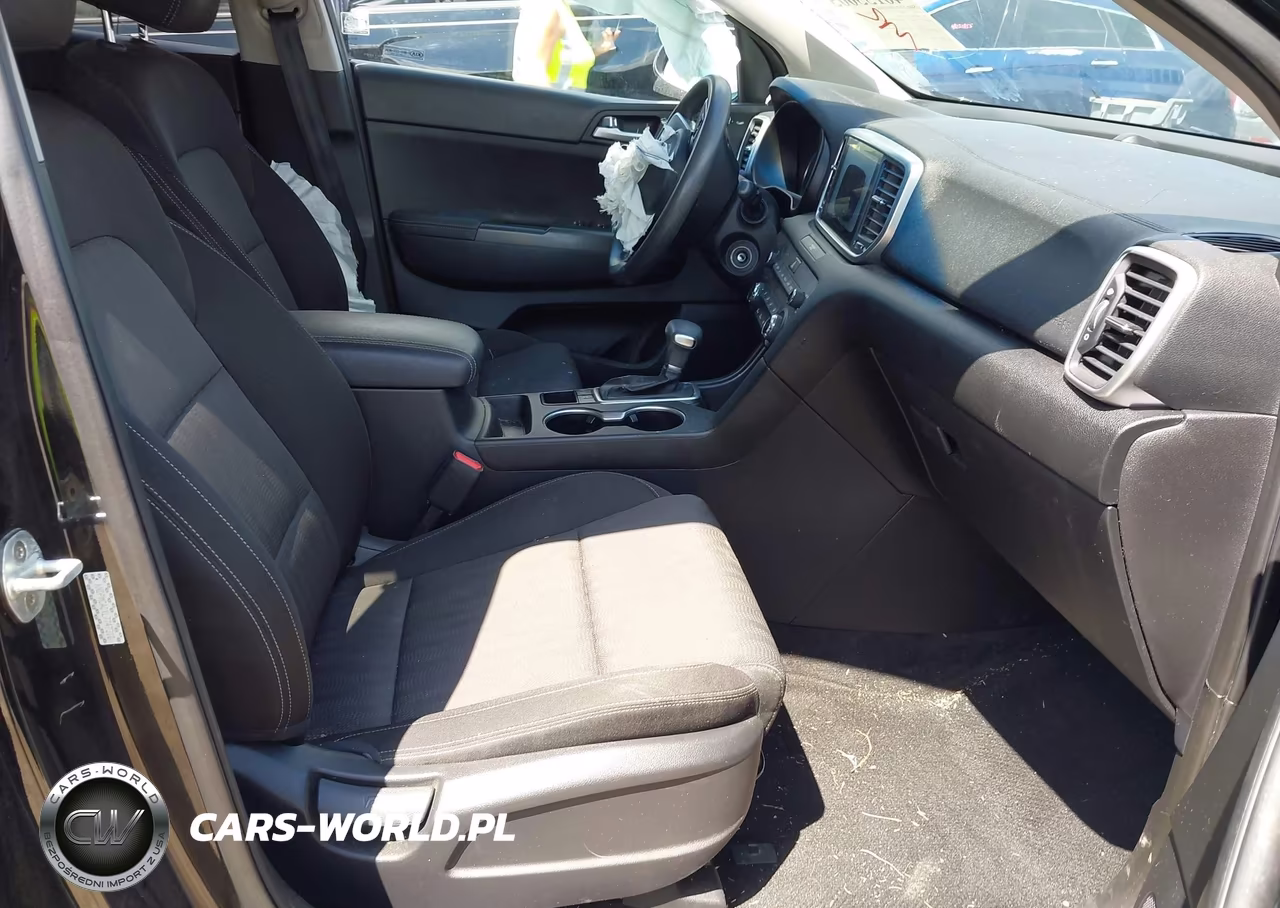 2020 Kia Sportage Lx VIN:KNDPMCACXL7747310 - 5