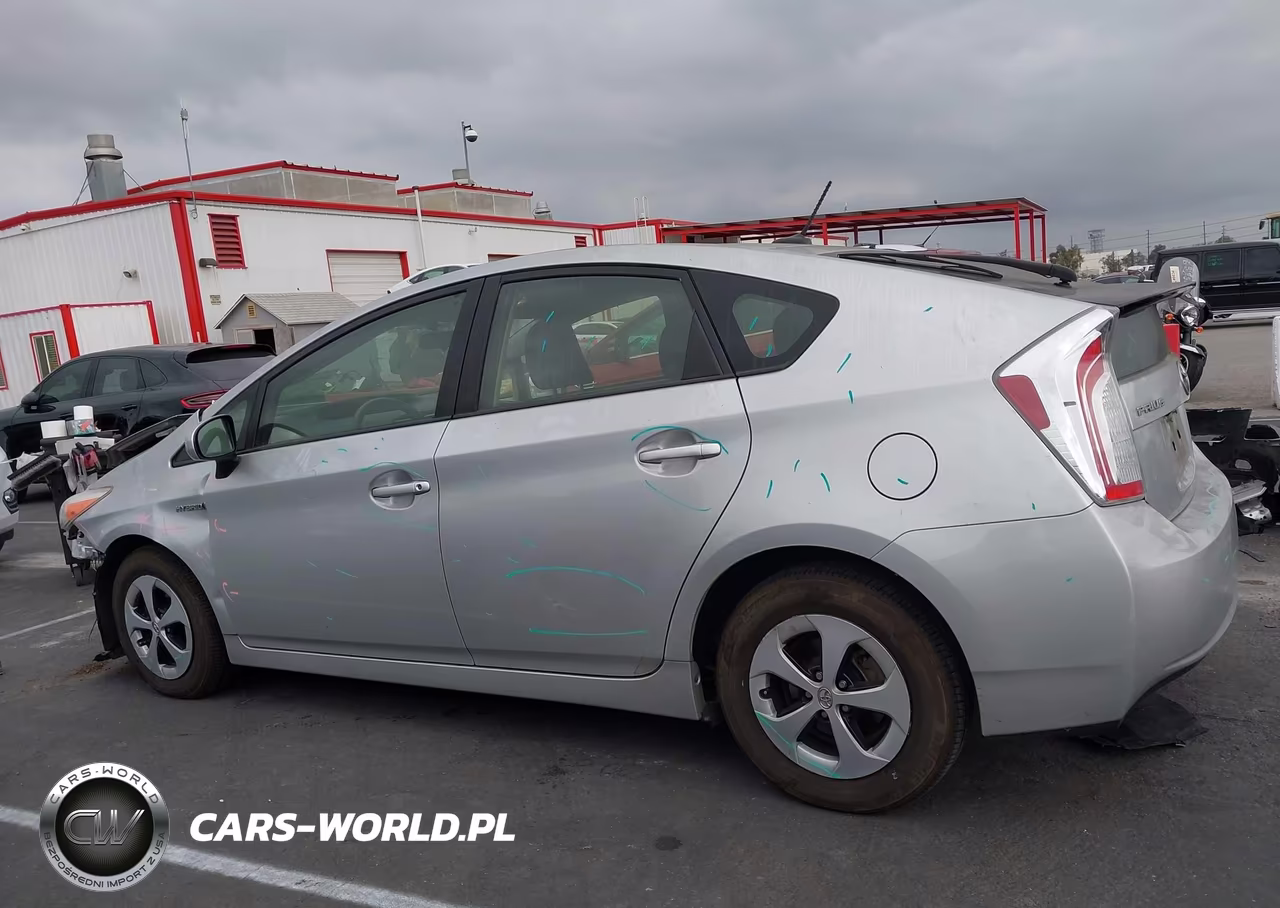 2013 Toyota Prius Three VIN:JTDKN3DU8D0349227 - 17