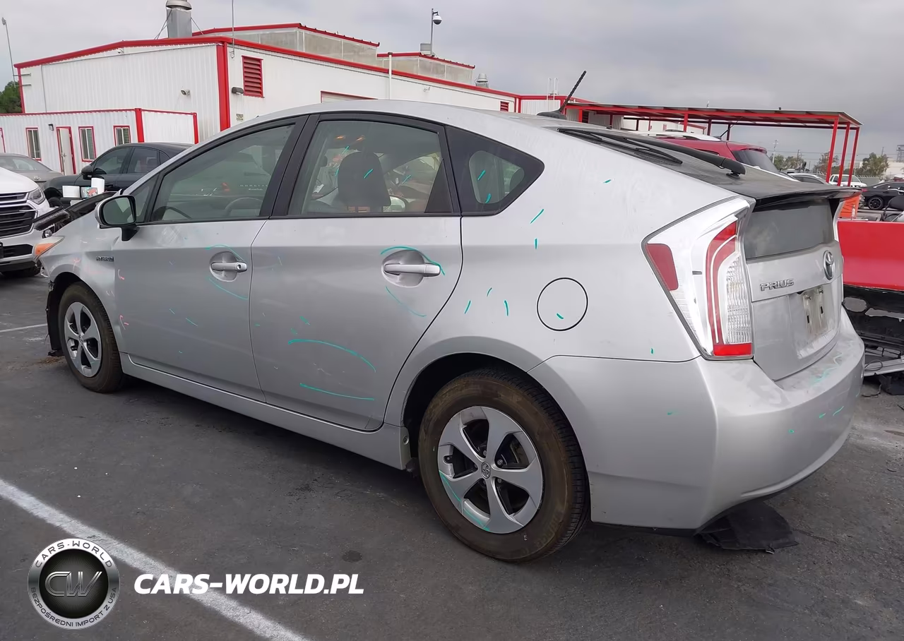 2013 Toyota Prius Three VIN:JTDKN3DU8D0349227 - 3