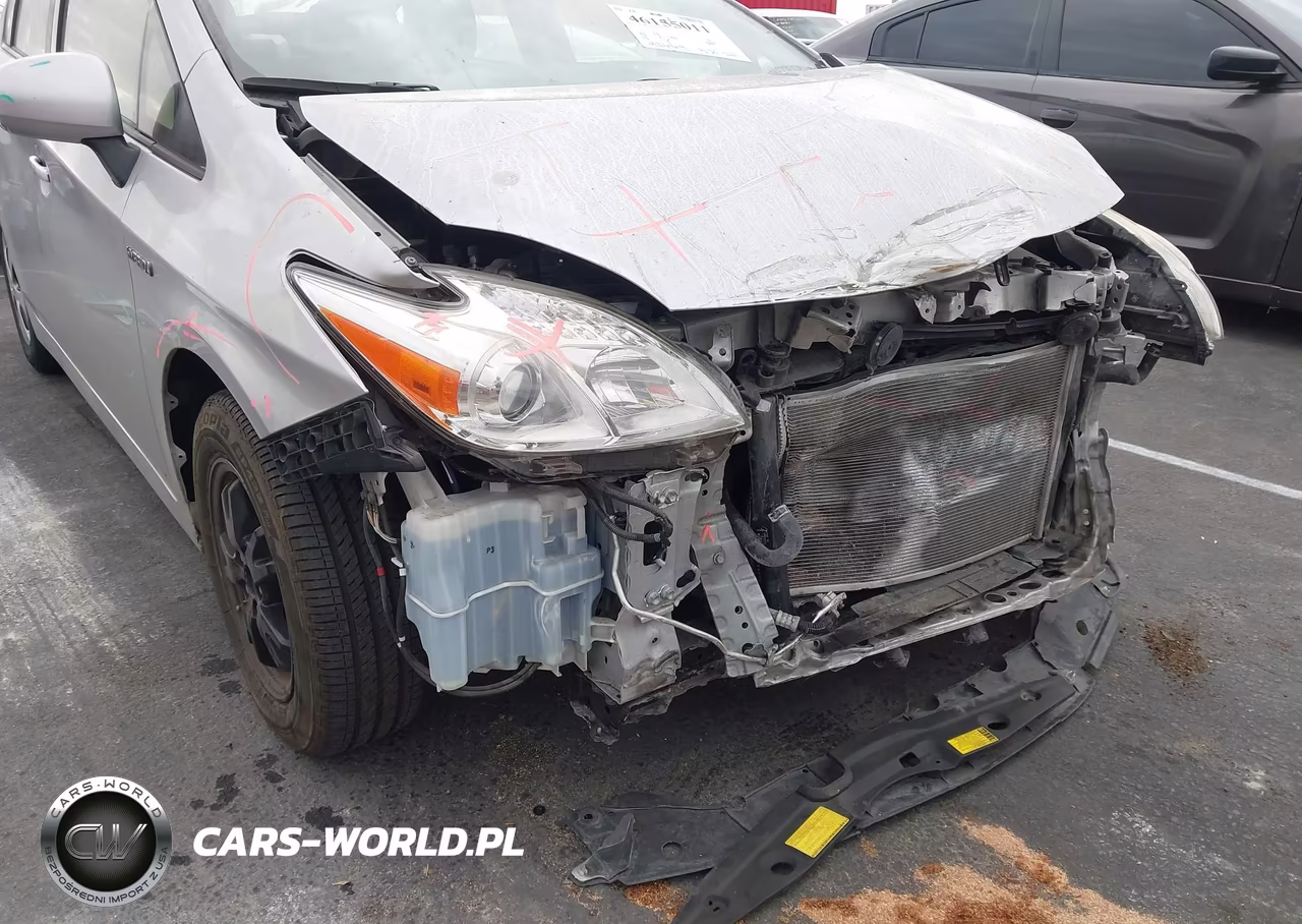 2013 Toyota Prius Three VIN:JTDKN3DU8D0349227 - 6