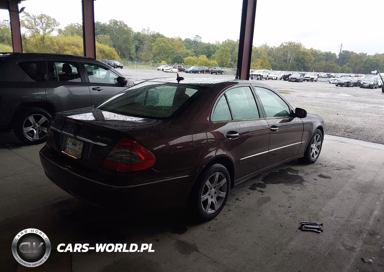 2008 Mercedes-Benz E 320 Bluetec VIN:WDBUF22X38B220527 - 4
