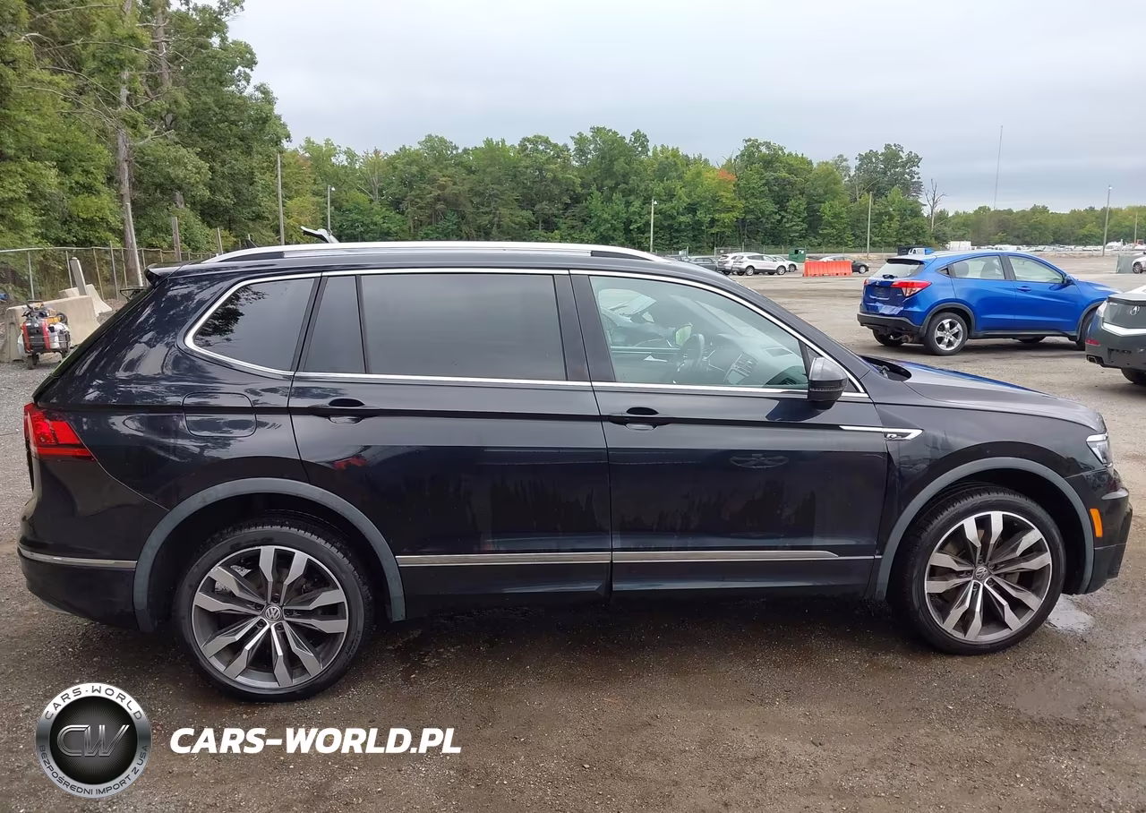 2018 Volkswagen Tiguan 2.0T Sel Premium VIN:3VV4B7AX4JM194547 - 14
