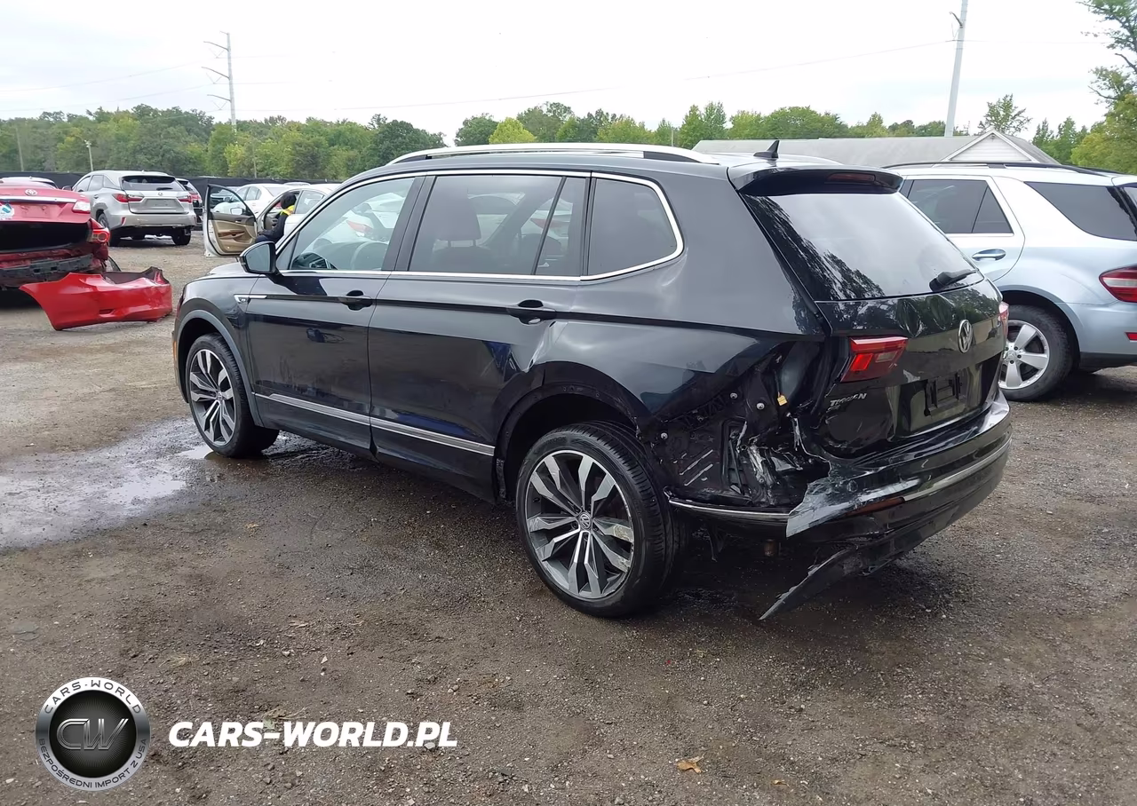 2018 Volkswagen Tiguan 2.0T Sel Premium VIN:3VV4B7AX4JM194547 - 3