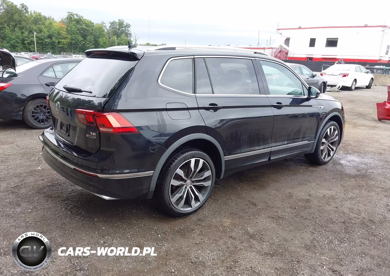 2018 Volkswagen Tiguan 2.0T Sel Premium VIN:3VV4B7AX4JM194547 - 4