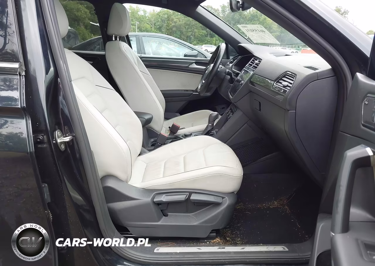 2018 Volkswagen Tiguan 2.0T Sel Premium VIN:3VV4B7AX4JM194547 - 5