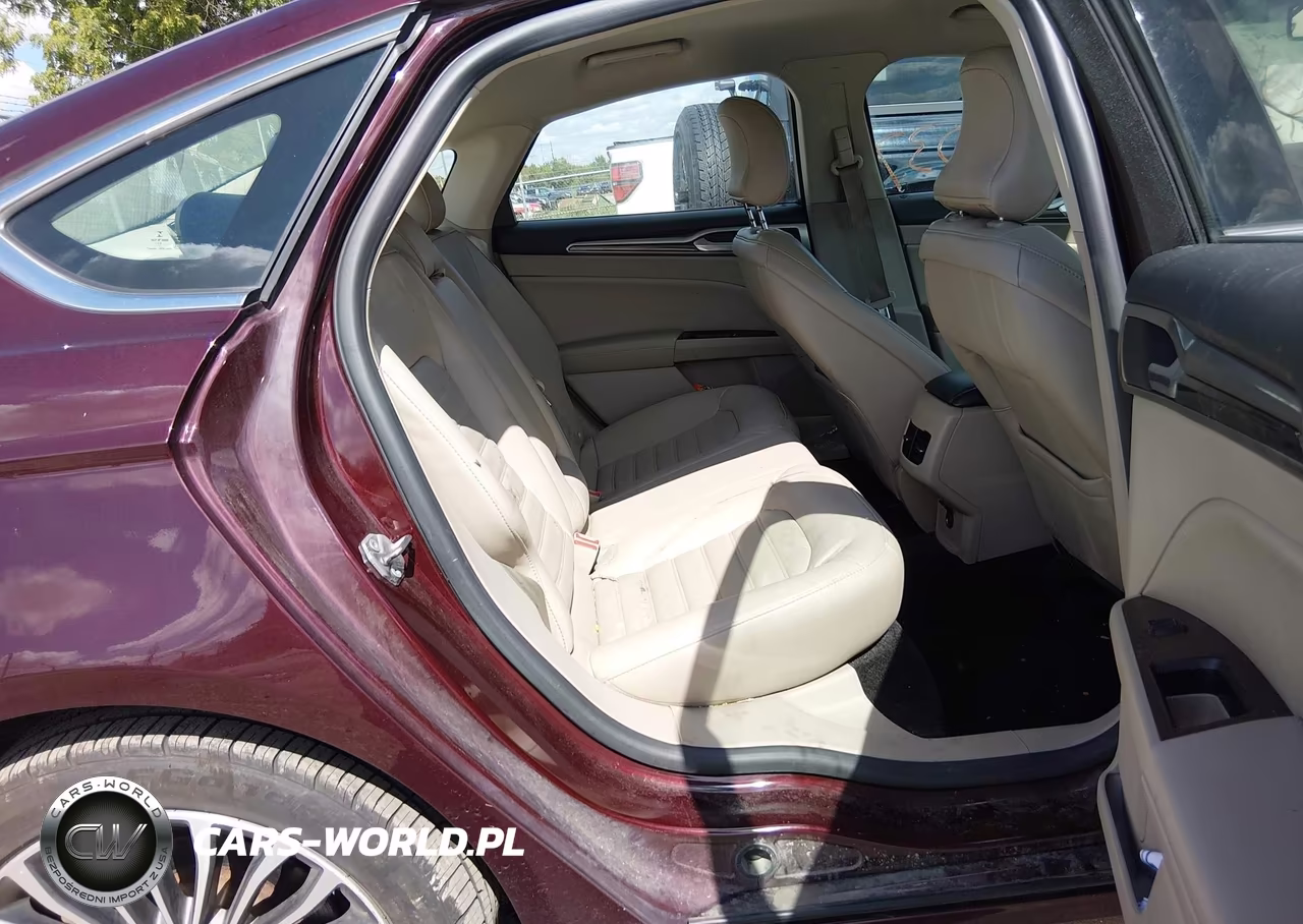 2017 Ford Fusion Se VIN:3FA6P0H96HR412711 - 8