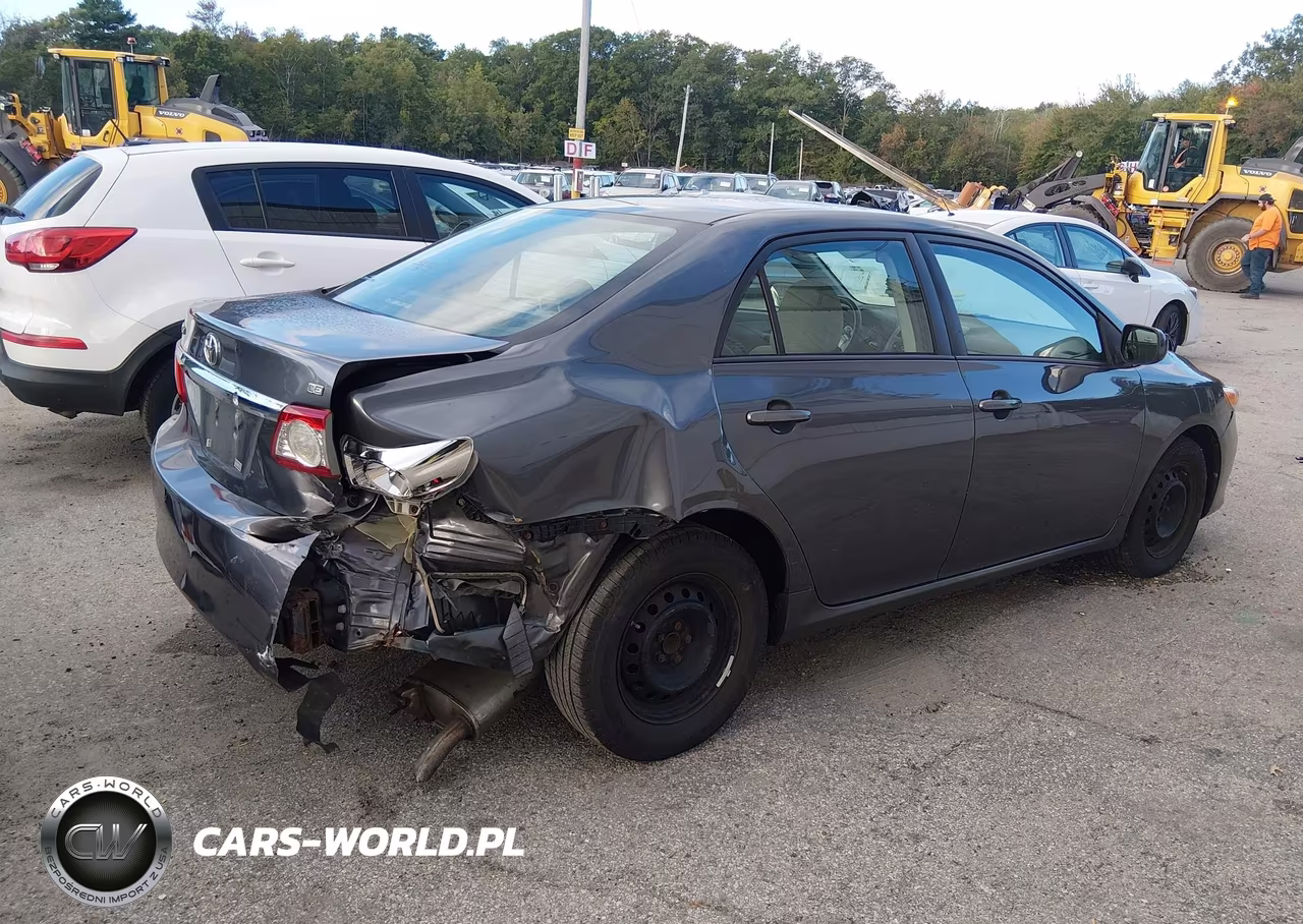 2011 Toyota Corolla Le VIN:2T1BU4EE3BC738201 - 4
