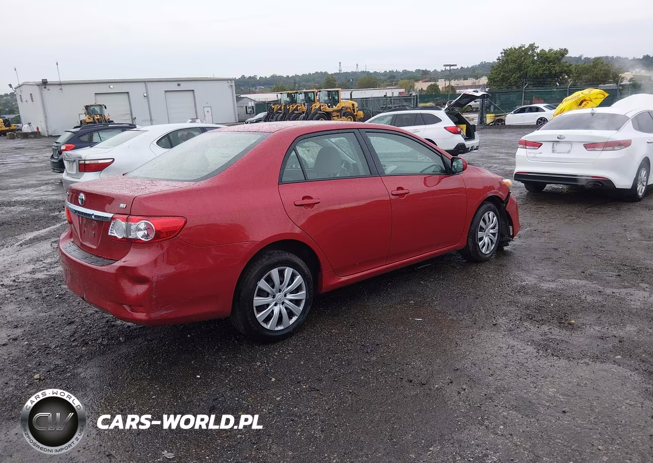 2012 Toyota Corolla Le VIN:JTDBU4EE2C9180378 - 4